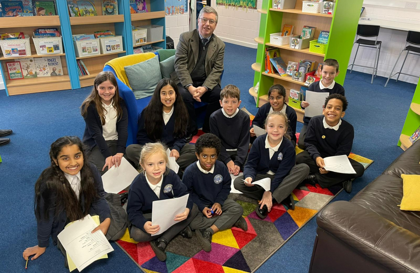 The Rt Hon Sir Robert Buckland KBE KC MP visiting pupils at Liden Academy