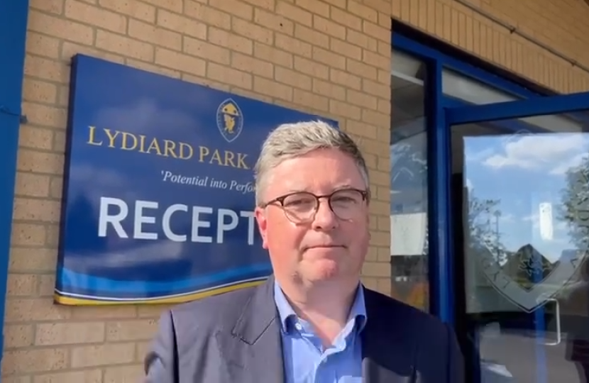 Sir Robert Buckland pictured on a visit to Lydiard Park Academy