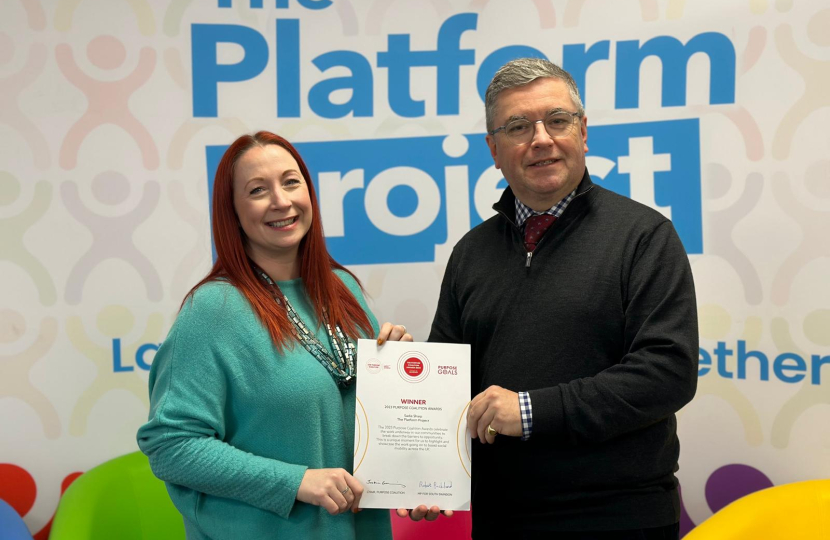 Sir Robert Buckland MP presents The Platform Project in Swindon with a Purpose Coalition Award