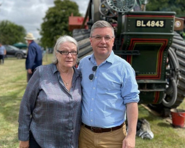 South Swindon MP Robert Buckland with Cllr Jenny Jeffries at The Wanborough Show 2022