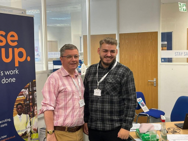 Robert Buckland MP visiting Swindon's Go Train