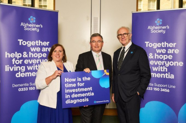 Sir Robert at a Dementia Awareness Week Event